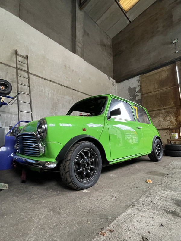 F645266C-F245-4A05-A481-3E651CF5D04D