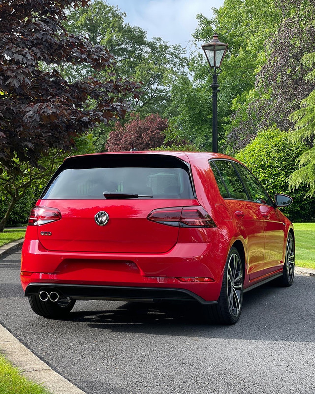 FCEC4CCF-AA2C-4834-A2B8-5A1EAD01D9A9