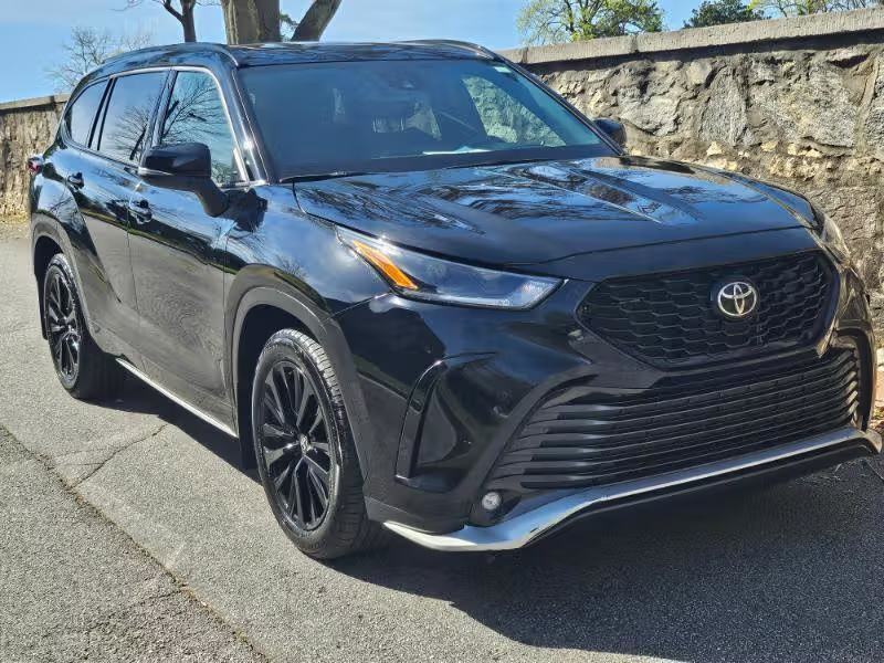 2024 Toyota Highlander