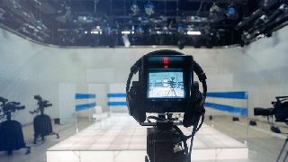 Media Training Looking Good on TV- Preparing for the Camera Media Training Looking Good on TV- Preparing for the Camera