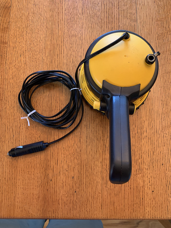 66C15848-0C78-4BDB-B718-2459C6C48D2F_1_105_c