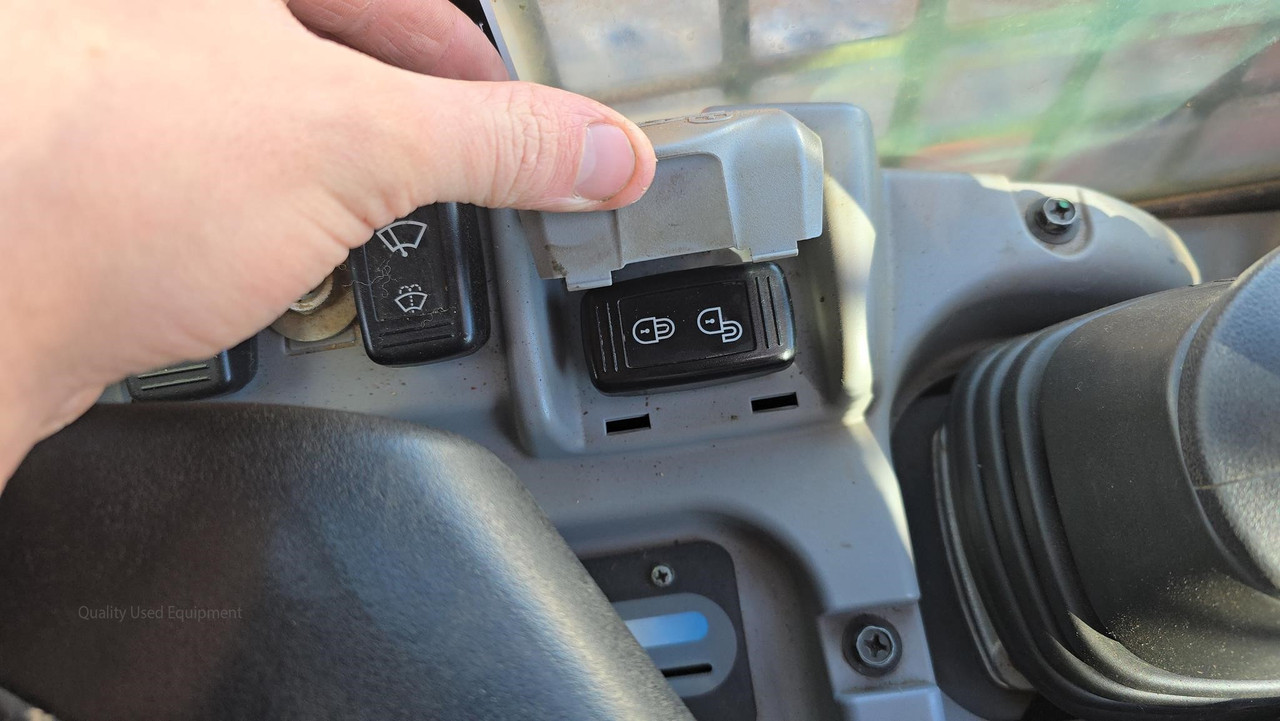 Vehicle thumbnail 57