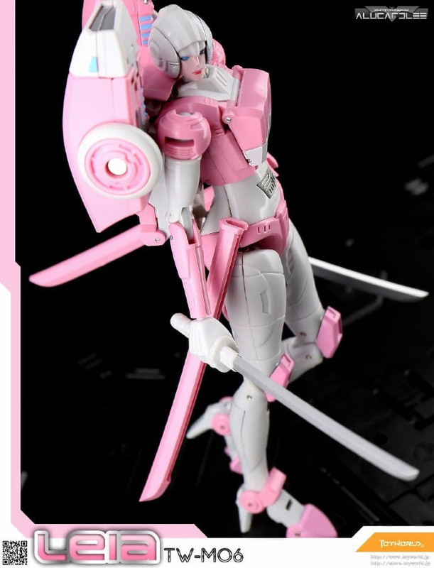 Toyworld-TW-M06-Leia-Arcee-002