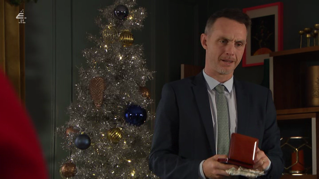 [Image: um3sc42drmi8.png]