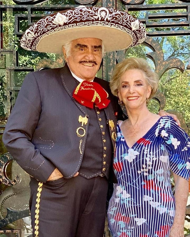 Vicente Fernández pagó 4 millones de dólares para alejar a Patricia Rivera