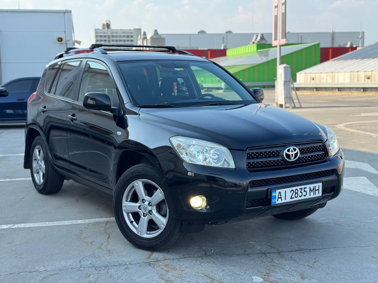 Toyota RAV4 — фото 3