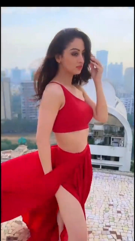 Sandeepa Dhar hot reels 1.00_03_52_15.Still020