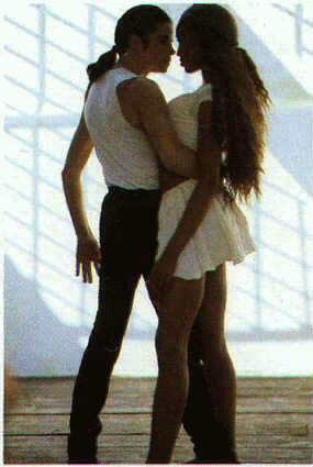 Girls-don-t-be-jealous-michael-jackson-16050807-285-425.jpg