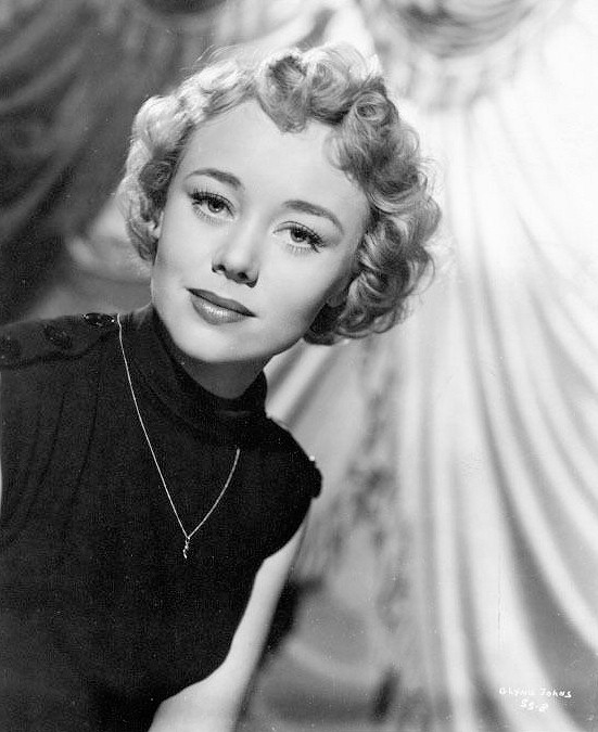 glynis_johns_b26