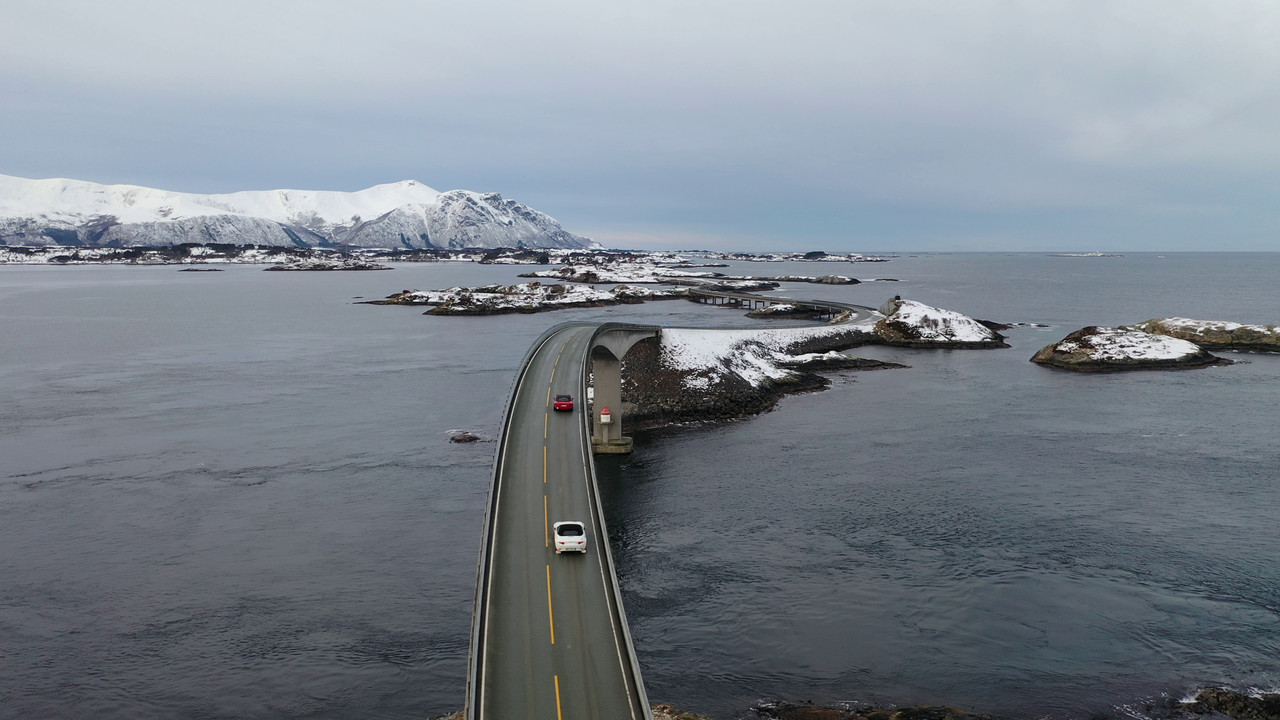 [Immagine: vlcsnap-2026-04-22-18h16m43s003.jpg]