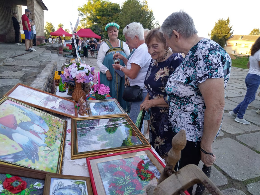 35b7cfbc-5156-4b99-9a26-ff6b84b8a009