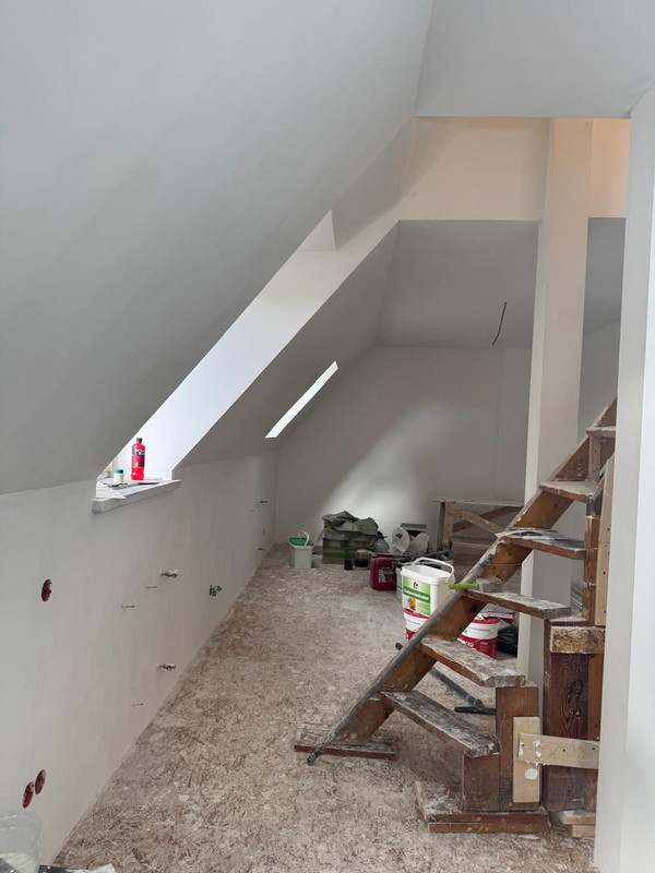 WhatsApp Image 2025-10-08 at 15.16.32