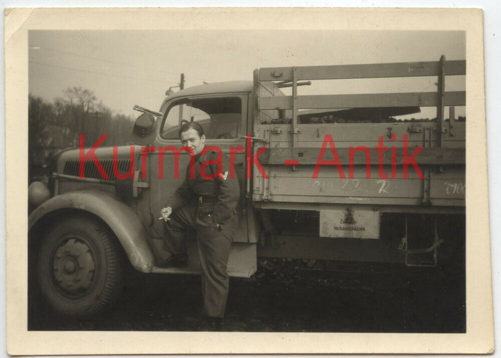 Foto Wehrmacht Front Technik LKW Opel Blitz Stug Sturmgeschütz S