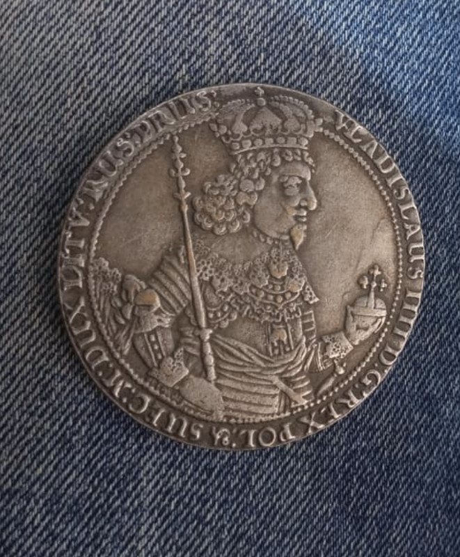 AD346245-6EB0-4EA5-BEF0-BEA1BCBE8E08