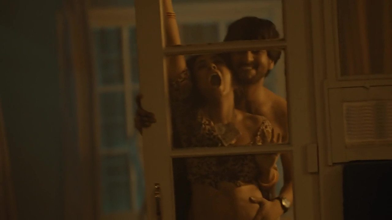 vlcsnap 2025 11 03 23h34m39s234