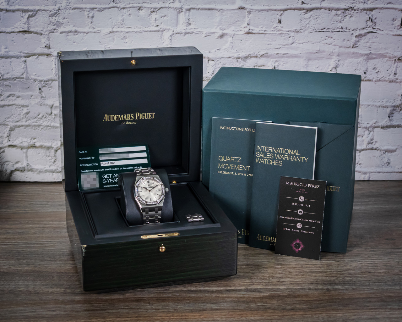 FS: Audemars Piguet Lady Royal Oak Quartz – BOX & PAPERS – 67651ST image 2