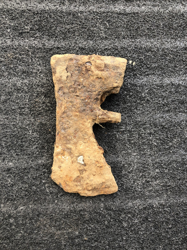 7D703FCA-2D2A-4666-96D8-4A01DF803A61