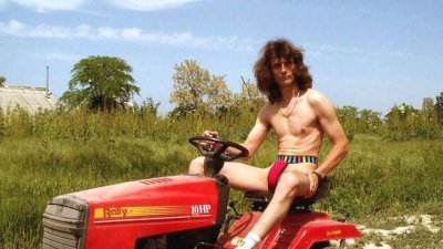 7F64B2C3-365F-41BF-A13A-91D263C5AFBD