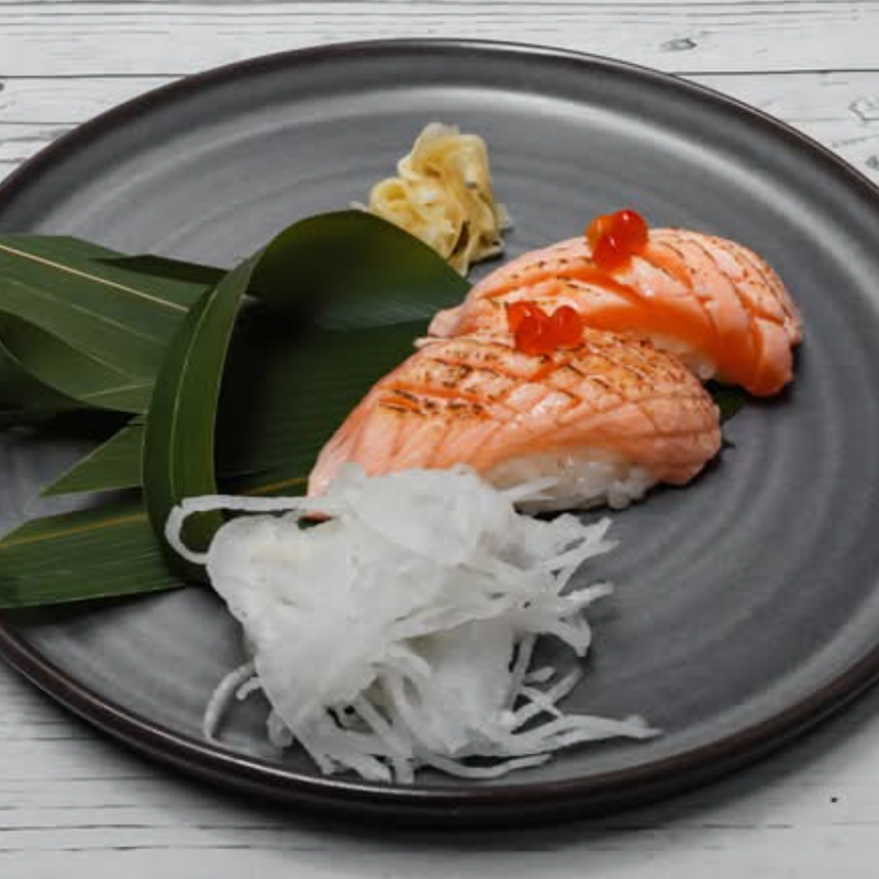 Nigiri De Salmón Flambeado (2 Uds.)