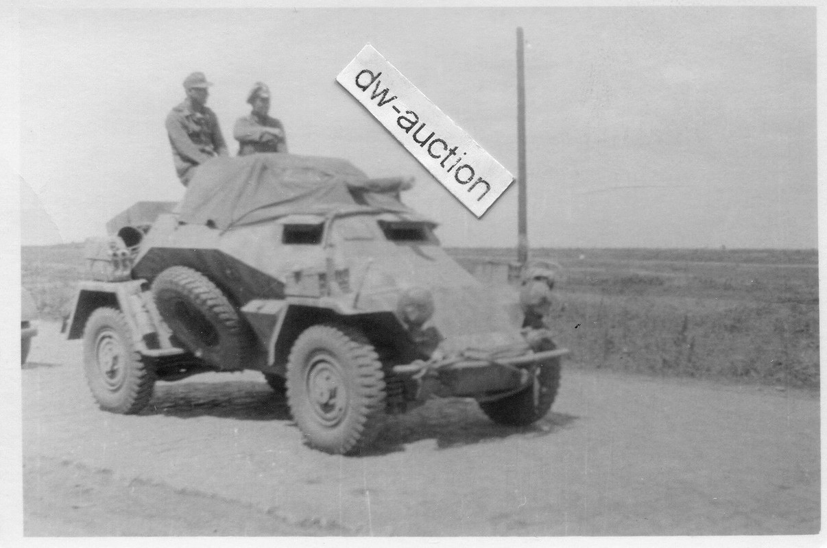 Panzer Spähwagen mit Kommandant