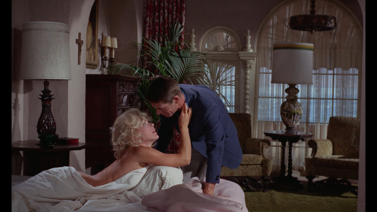 cap_The.Oscar.1966_01_10_25_16