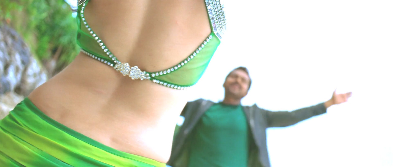 Chellam Vaada-1080P.Brrip tamanna.m4v_20201007_195426.906