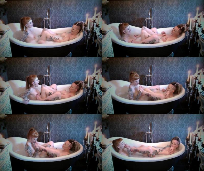 Azura_Alii_-_Besties_Naughty_Bathtime_-_Manyvids
