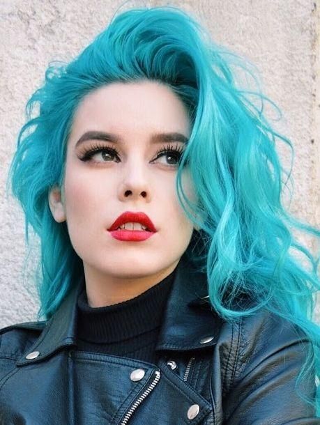 turquoisehair.jpg
