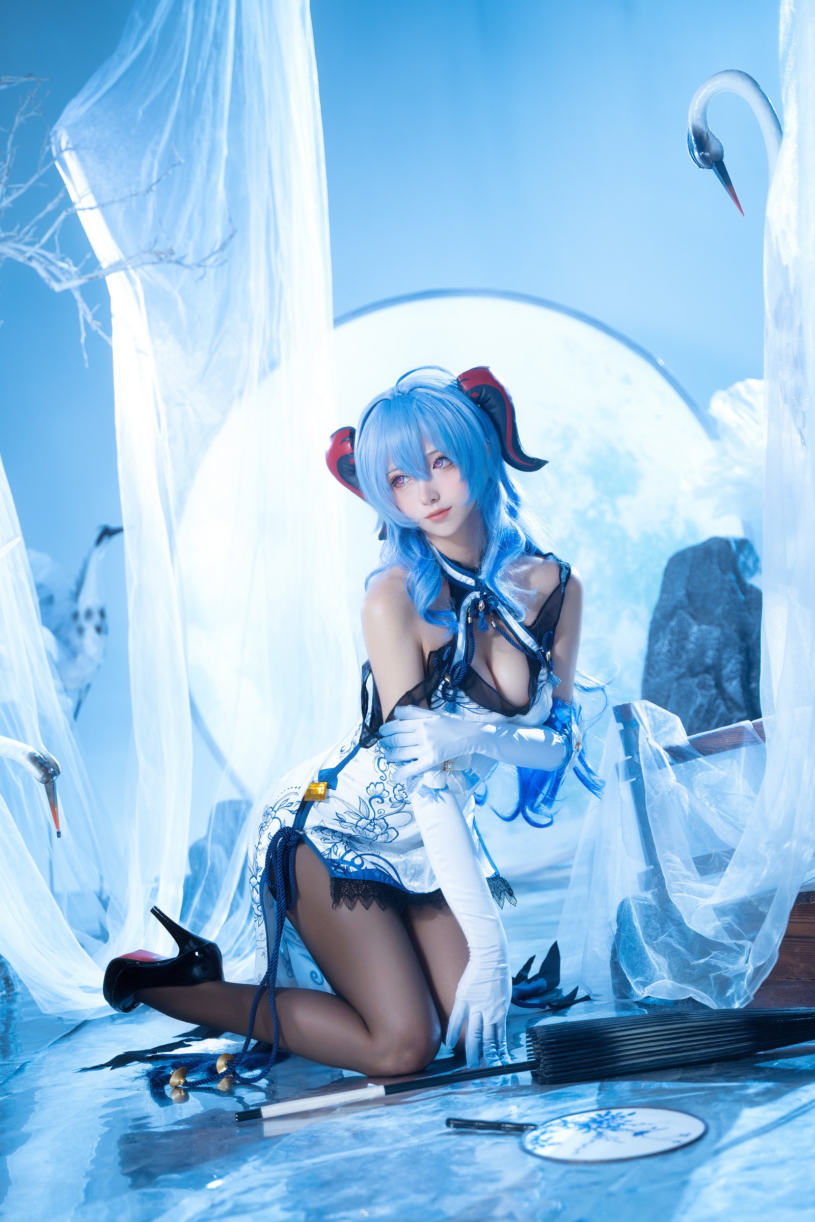 Seya-狮砸 – 原神 甘雨青花瓷 Cosplay 高清写真（12P-139MB）