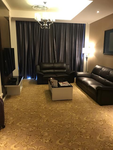 1A038BC1-8E08-4AC8-97DB-813BAD436546