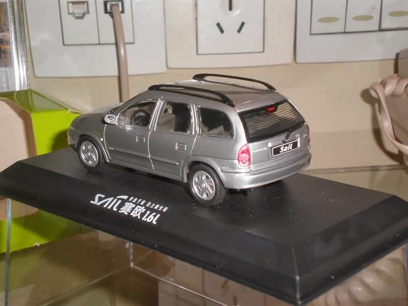 k036_buick_sail_back