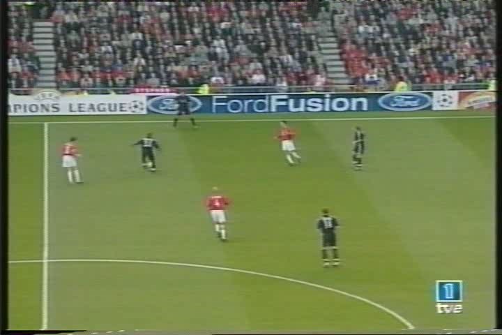 Champions League 2002/2003 - Cuartos de Final - Vuelta - Manchester United Vs. Real Madrid (1080i/480p) (Castellano/Castellano) 3