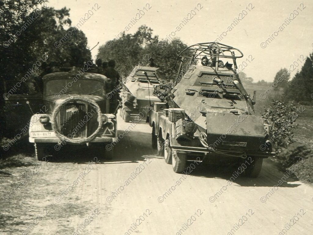 Foto, schwerer Panzerspähwagen Fu Sdkfz. 232 8-R