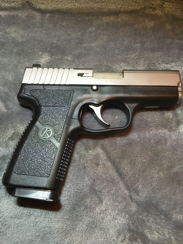 36C55FF1-AFC2-4C19-89FD-2525CB0B4B38