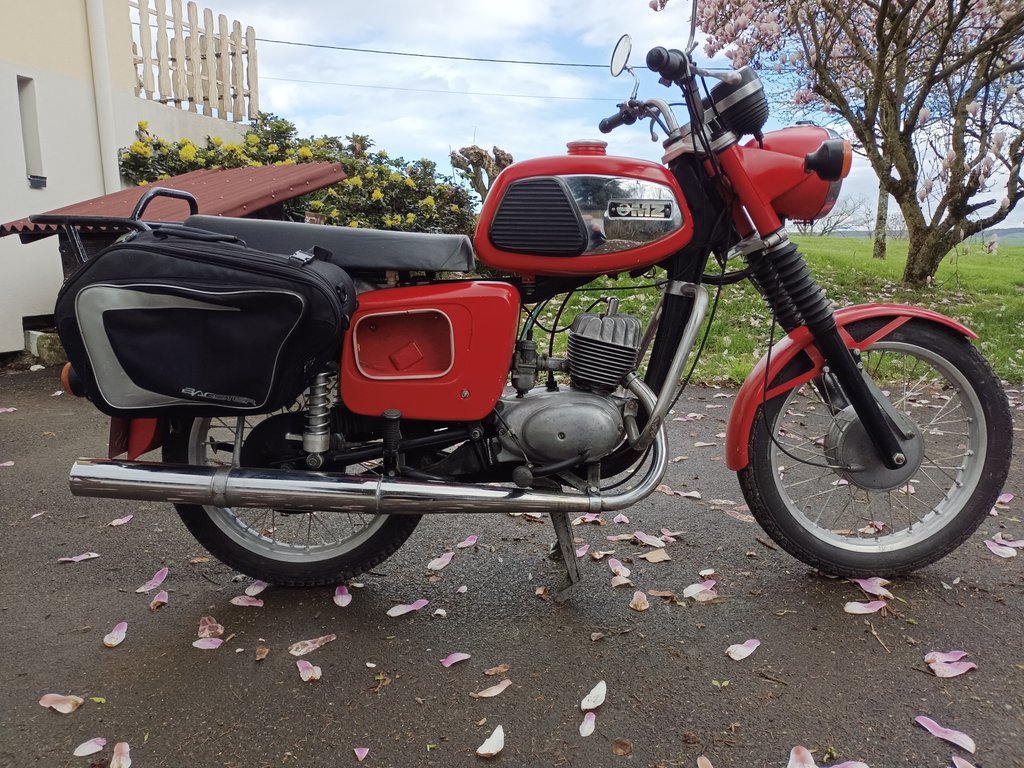 Ma recherche Mz1252