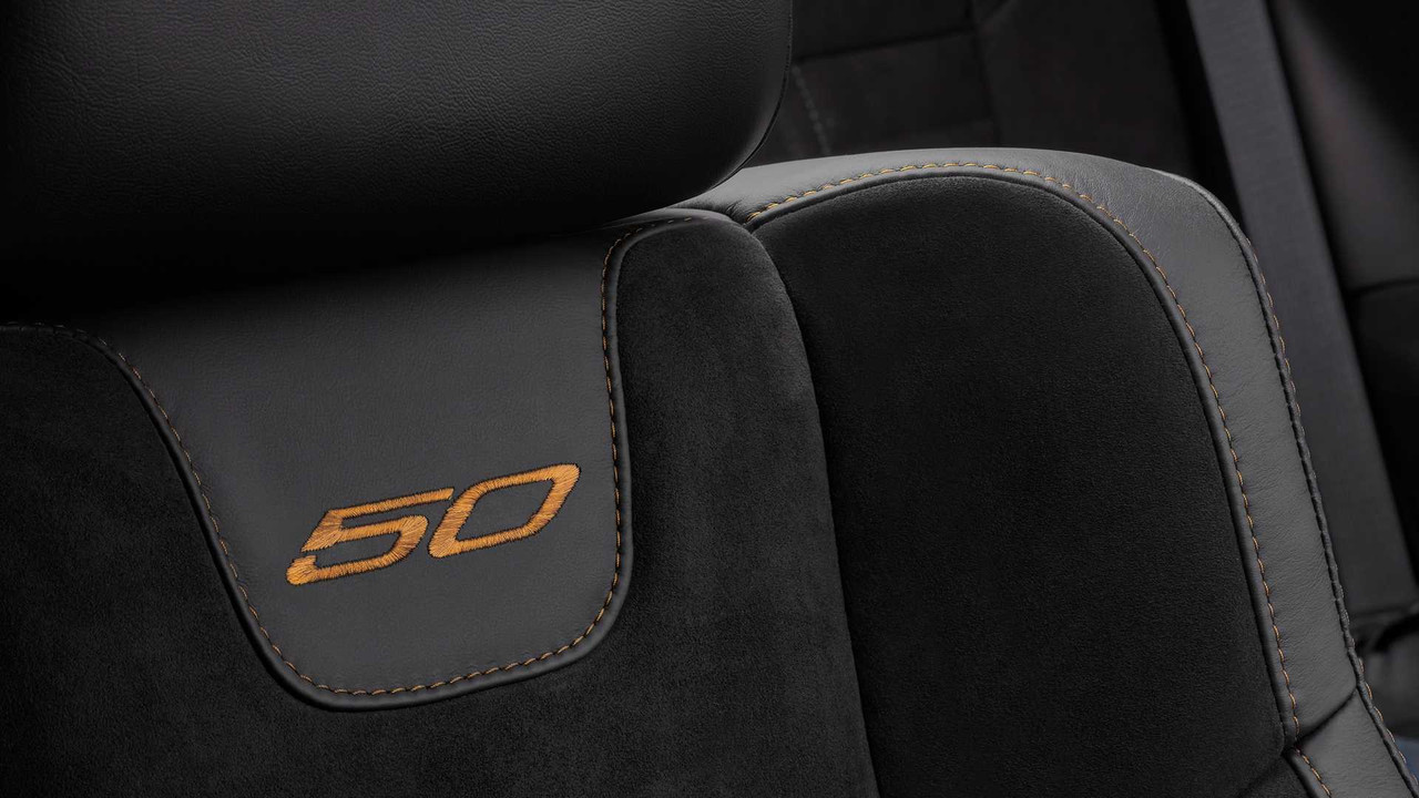 2020 Dodge Challenger 50th Anniversary Edition (15)