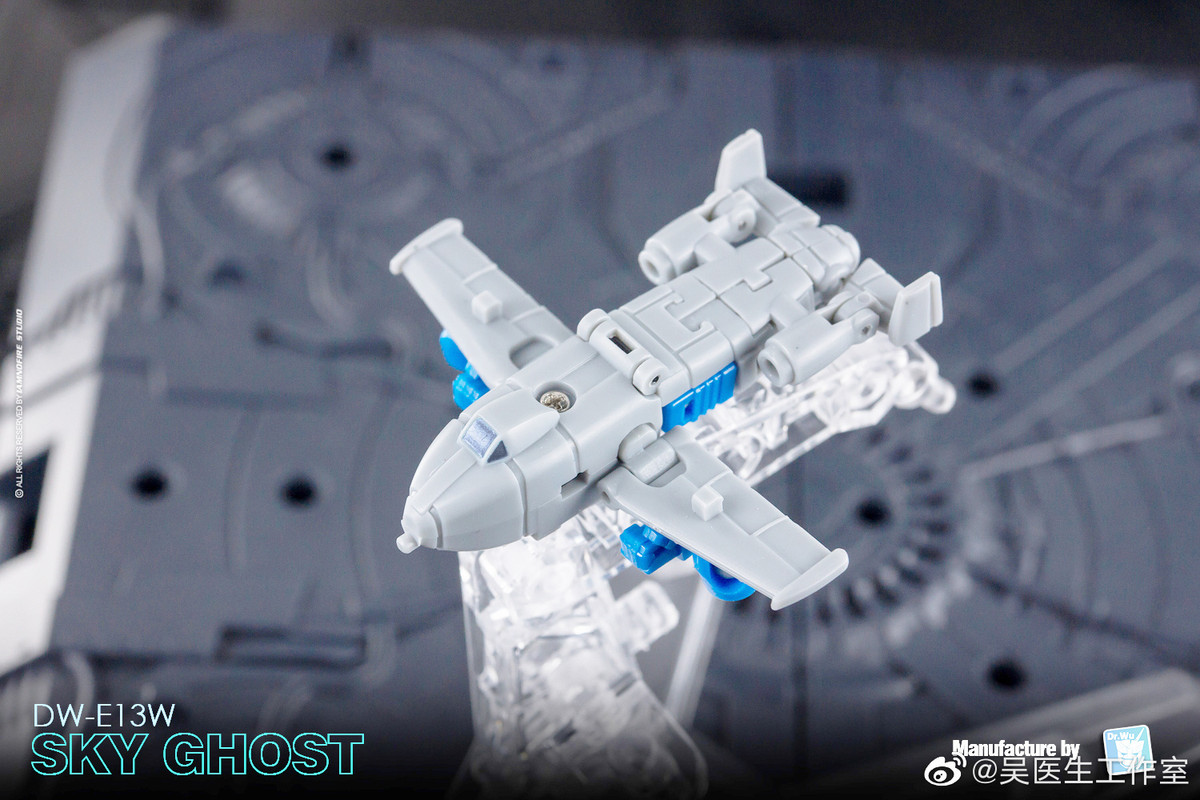 08-DW-E13W-Sky-Ghost