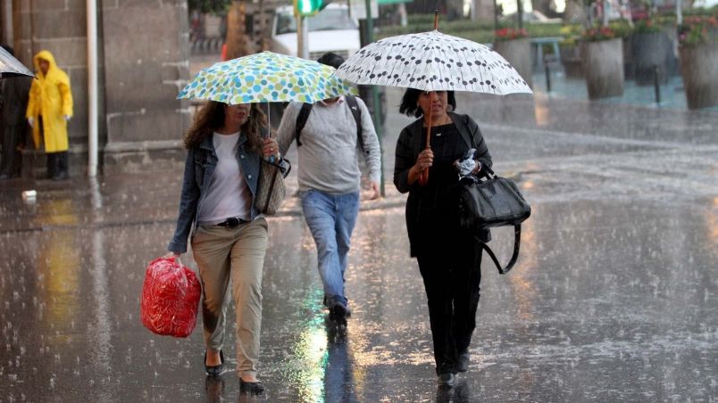 Activan alerta amarilla por lluvias y bajas temperaturas en la Ciudad de México