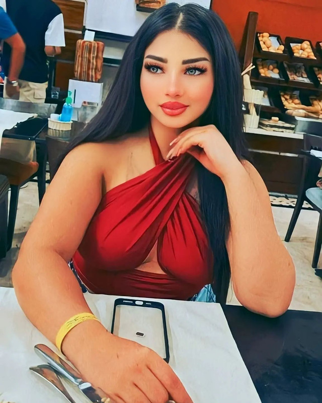 شروق عصام تُذهل الجميع بإطلالة جريئة في أحدث ظهور لها! Shroukessamofficial-1716849416334 شروق عصام تُذهل الجميع بإطلالة جريئة في أحدث ظهور لها! Shroukessamofficial-1716849416334