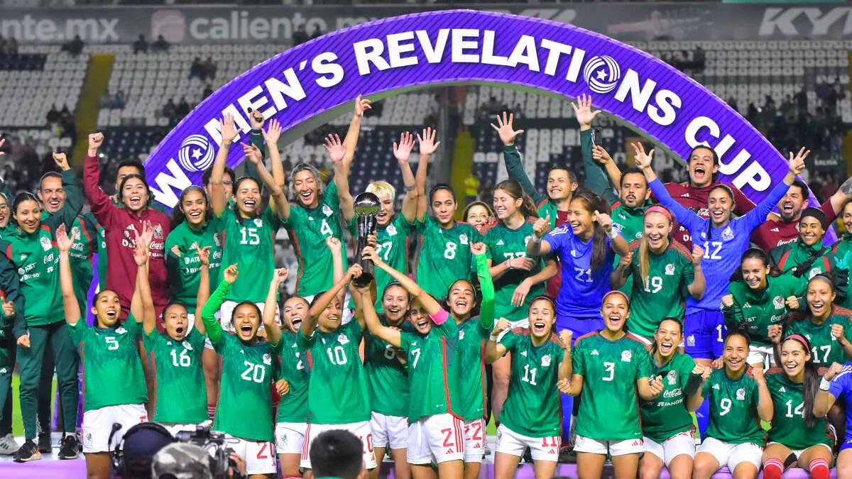 Selección Mexicana Femenil se proclaman campeonas de la Women's Revelations Cup