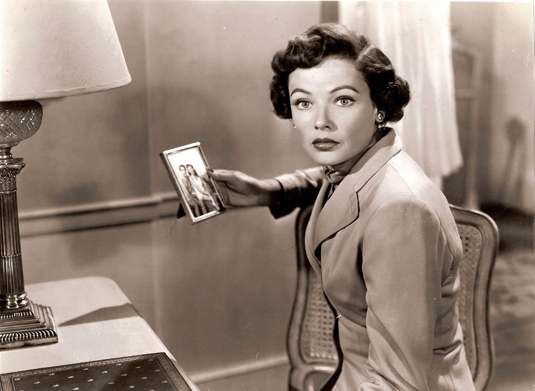 Gene_Tierney_md49