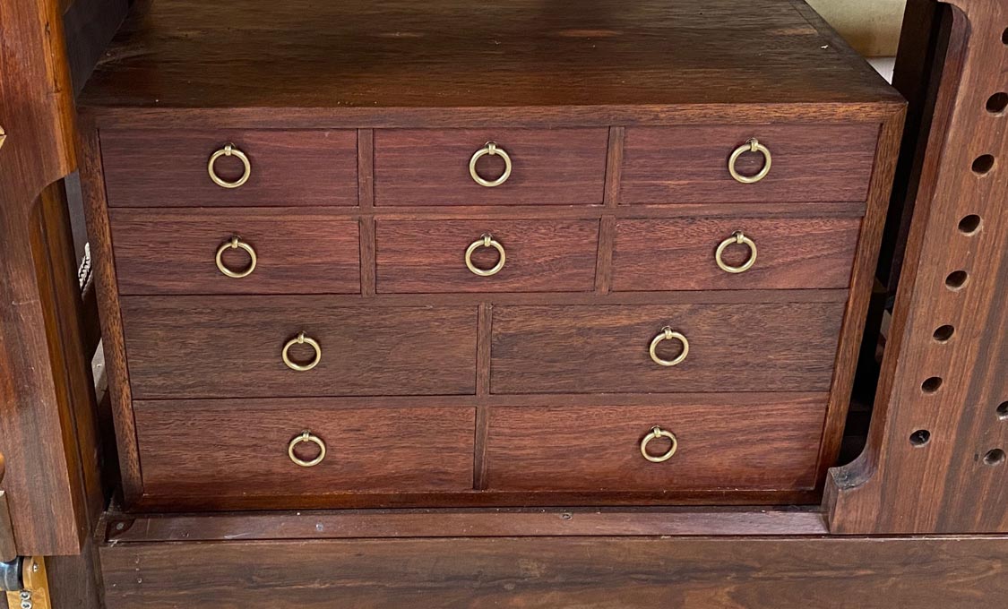 [Image: Drawer1.jpg]