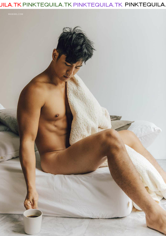 BE-MY-HERO-BLOFFICIAL-PINKTEQUILA-(91)