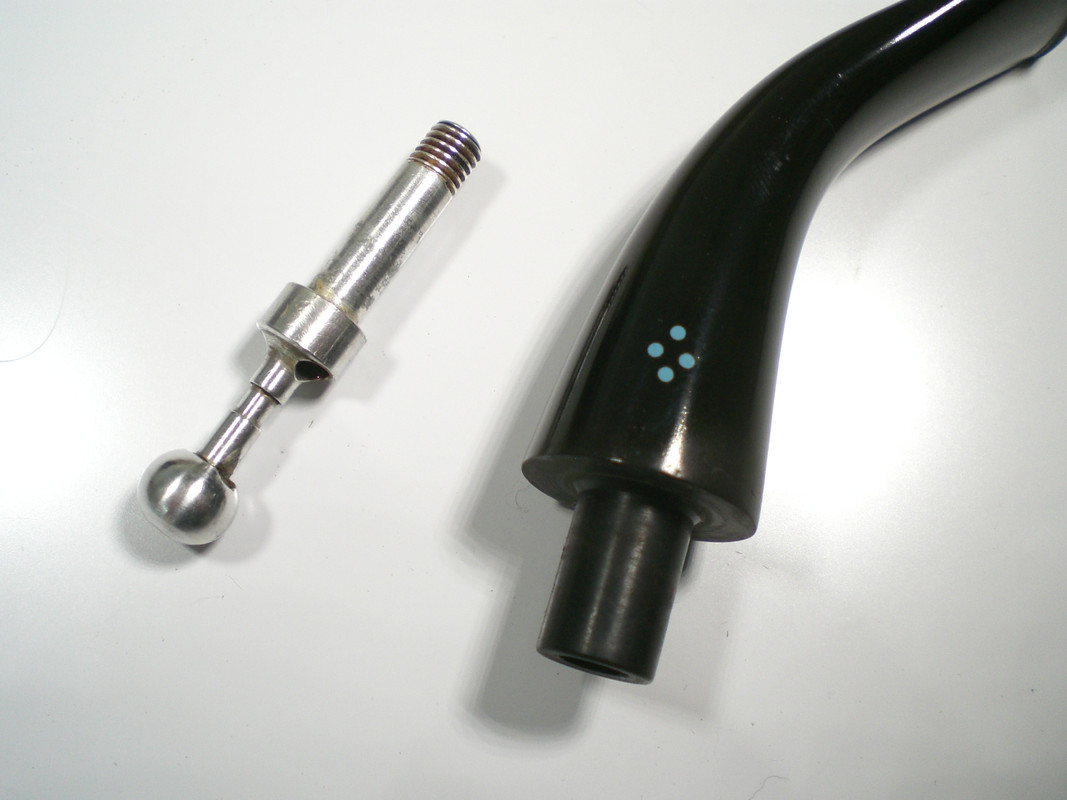 Sasieni_Ashford_8-Dot_Finish (8)