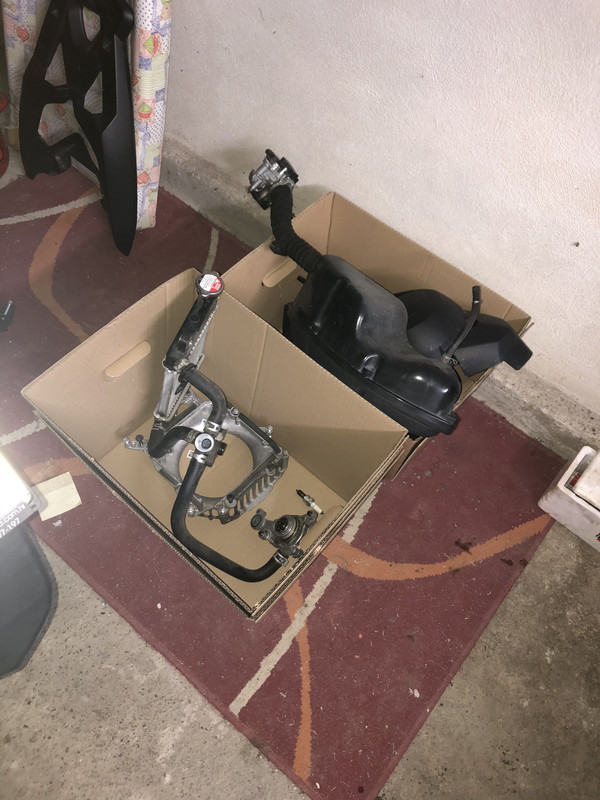 94A844A0-C46F-4F0D-B2DC-31ABCBDDE53A