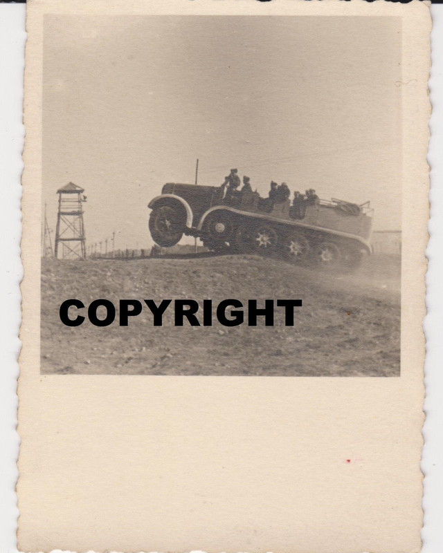 Orig.Foto Panzer Sdkfz Halbkette 18T Elite Divis