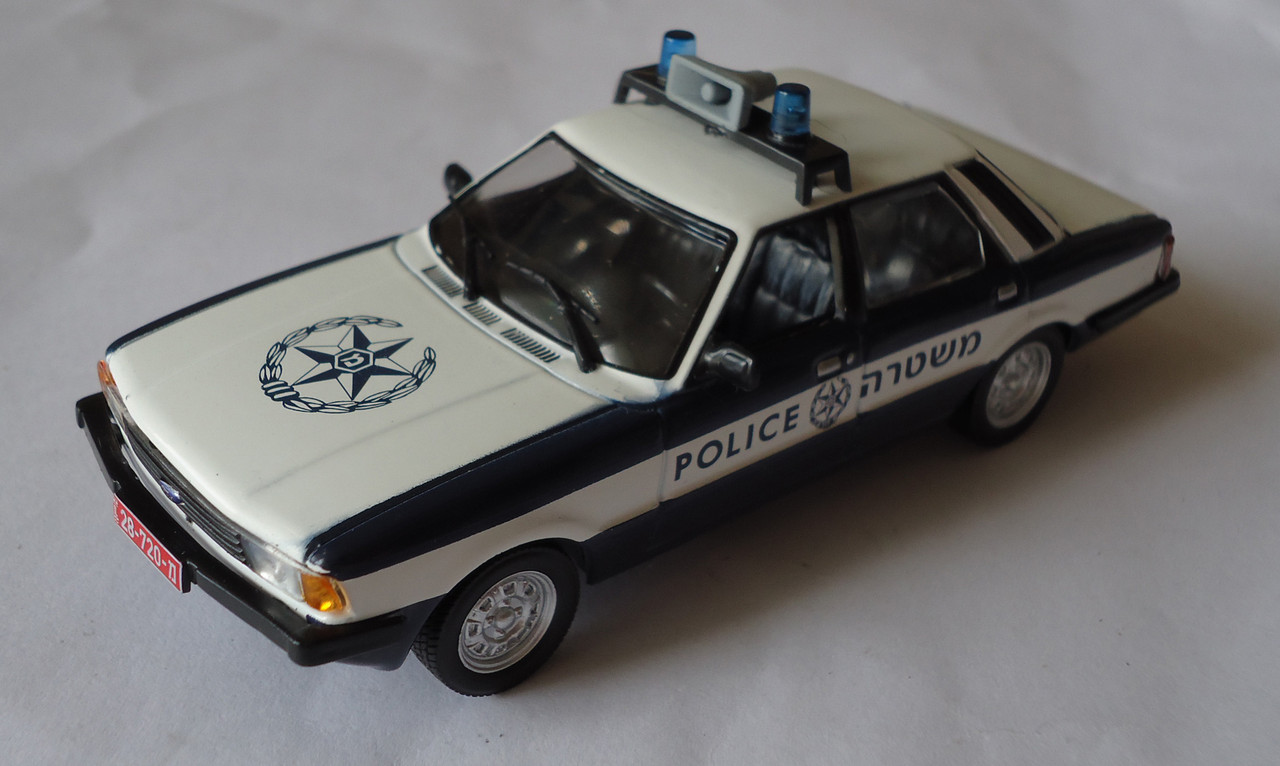 Ford-Cortina Mk. V Police