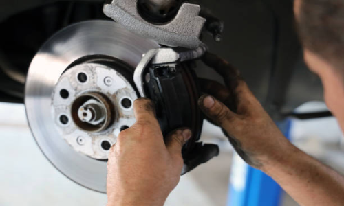 How Long Do Brake Pads Last? Let’s Find Out from Service Experts Car-braking-pad