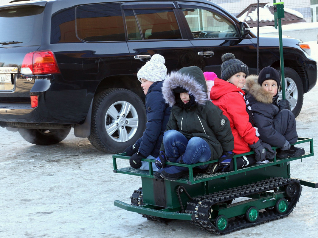 Катание на роботе_1