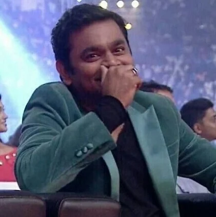arrahman-thanks-the-audience-for-making-mersal-a-big-hit-photos-pictures-stills.webp
